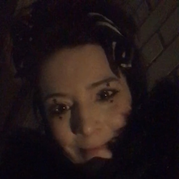 Meet your Posher, Sage - Picture 14 of 16